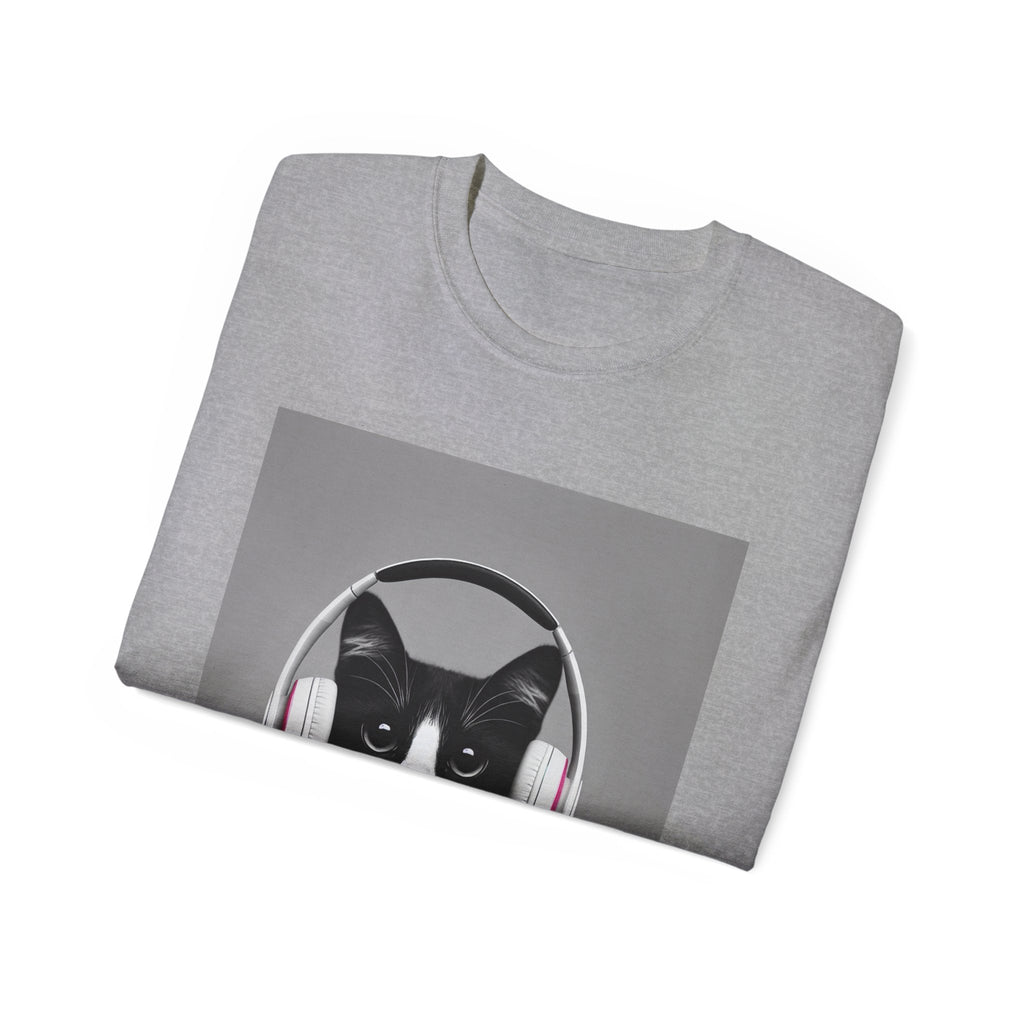 Cool Cat with Headphones   Unisex Tee